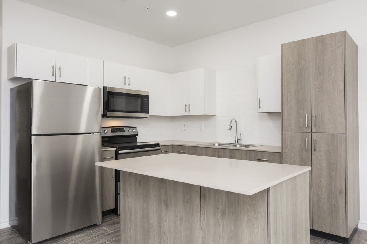 815 North 15th Place - 24 - C #24C - Photo 6 of 7