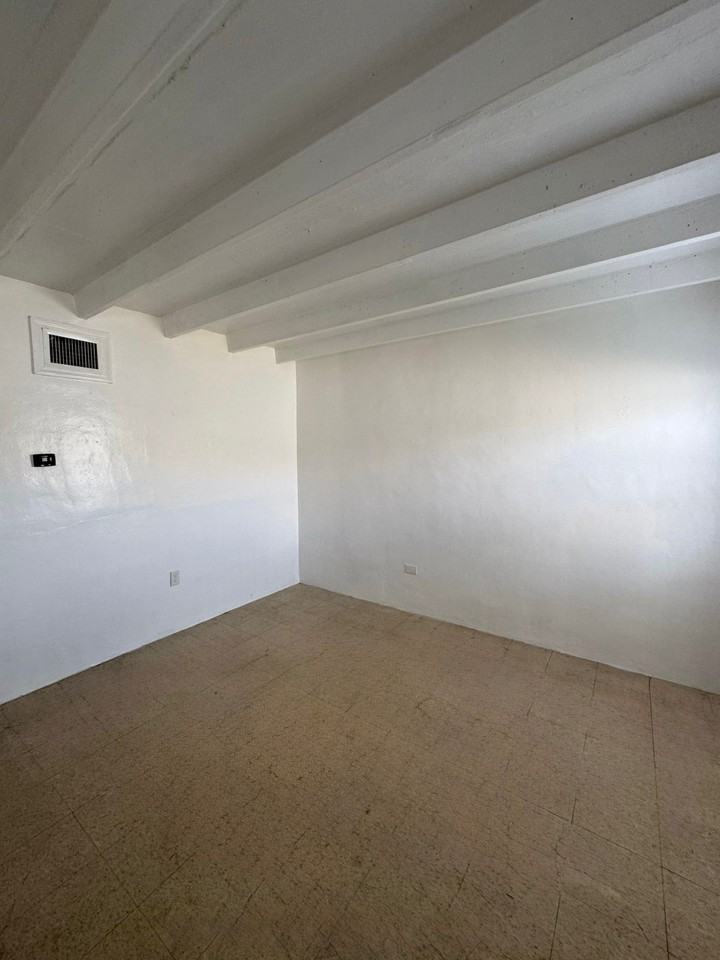 320 Sw 11th Ave #320-2 - Photo 6 of 6