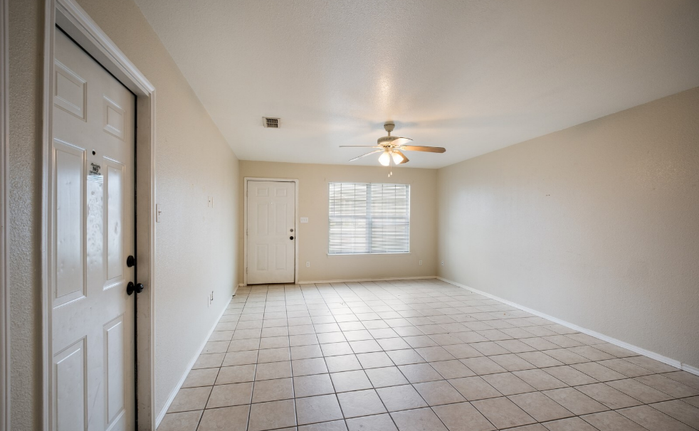 1152 Misty Acres Drive #1 - Photo 4 of 12