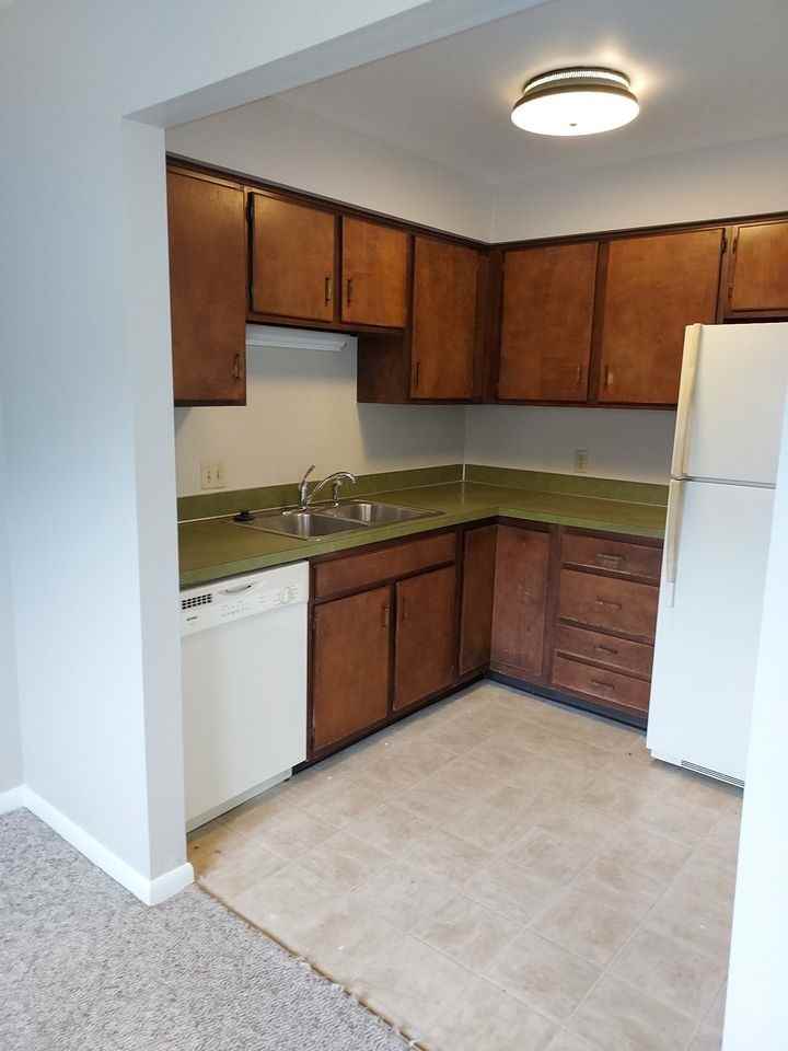 3142 Weiss St #3142G - Photo 2 of 14