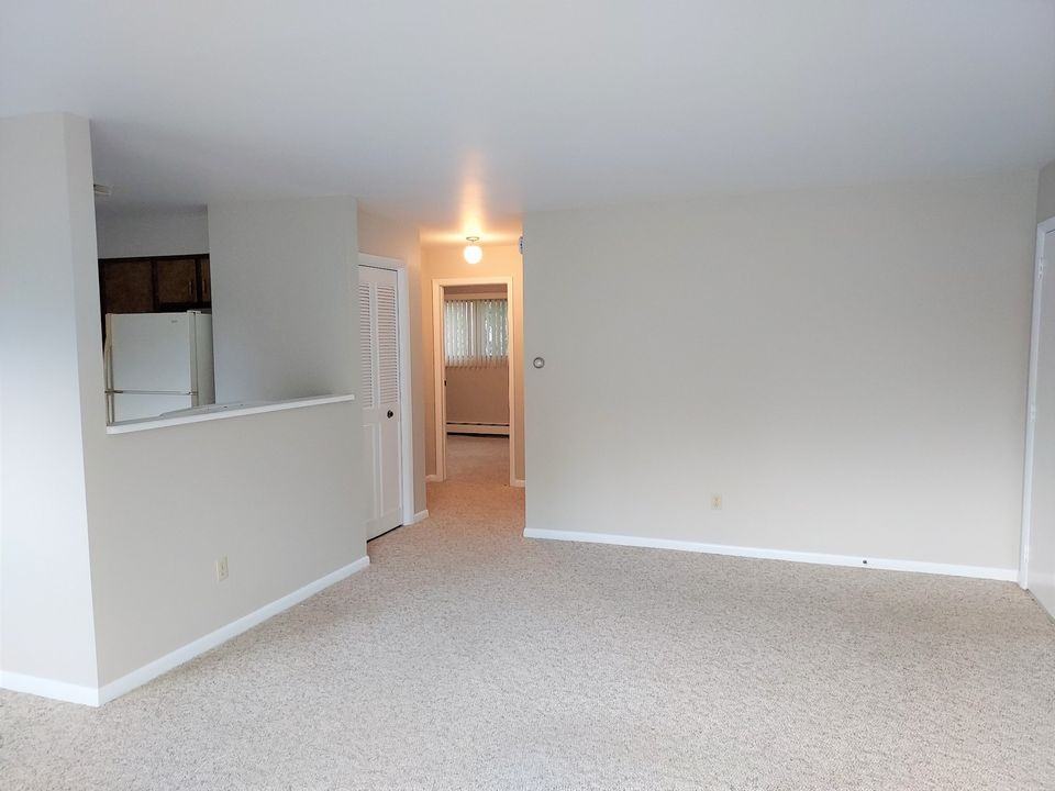 3142 Weiss St #3142G - Photo 4 of 14