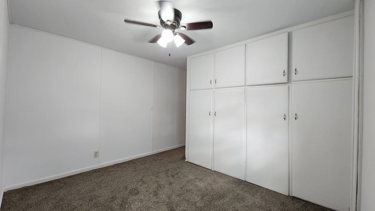 1209 11 1/2 St N #3 - Photo 3 of 10