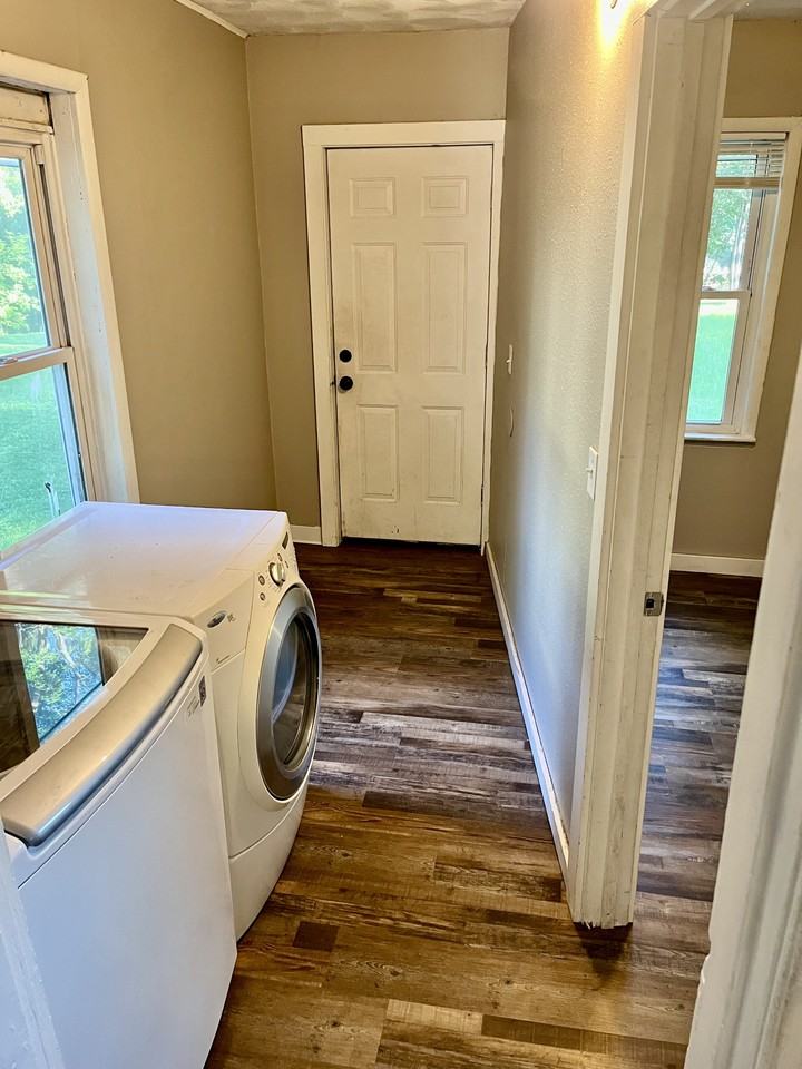 729 W Cavour Ave #1 - Photo 3 of 26