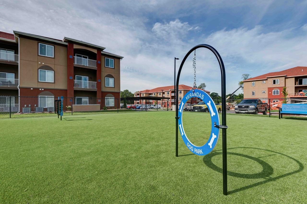 Verandas - Photo 3 of 50