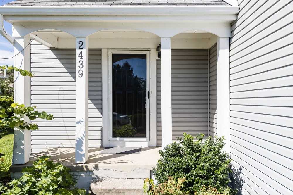 2439 Sutter Parkway #0 - Photo 4 of 40