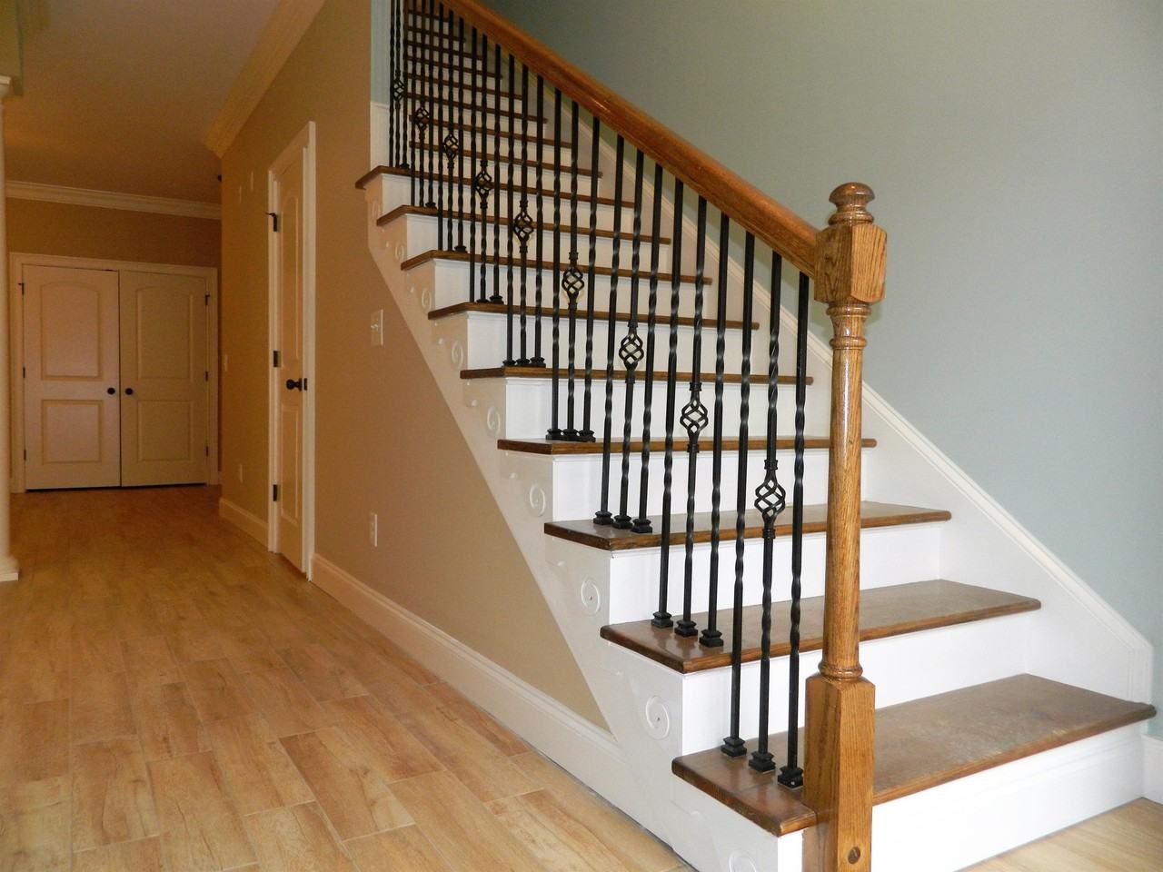 1188 Waxwing Drive #1 - Photo 2 of 10