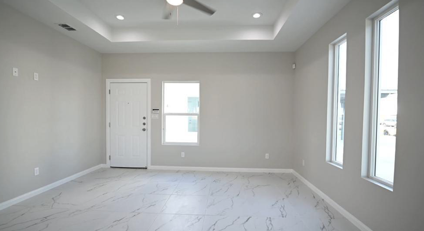 221 Rafael Dr #1 - Photo 3 of 13