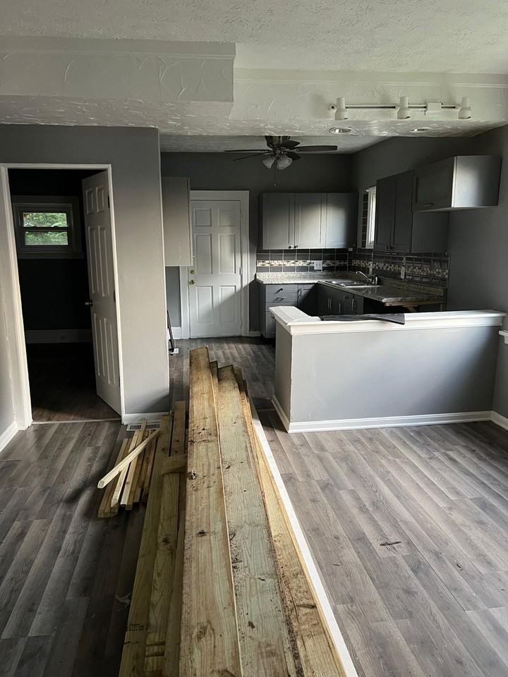 1909 Fairmount Avenue #1 - Photo 5 of 20