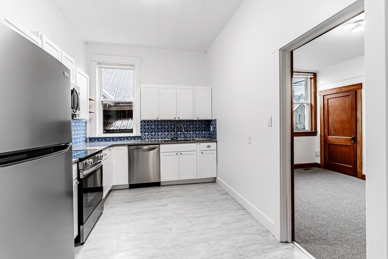 500 Dorsey Ave #500-2 - Photo 3 of 21