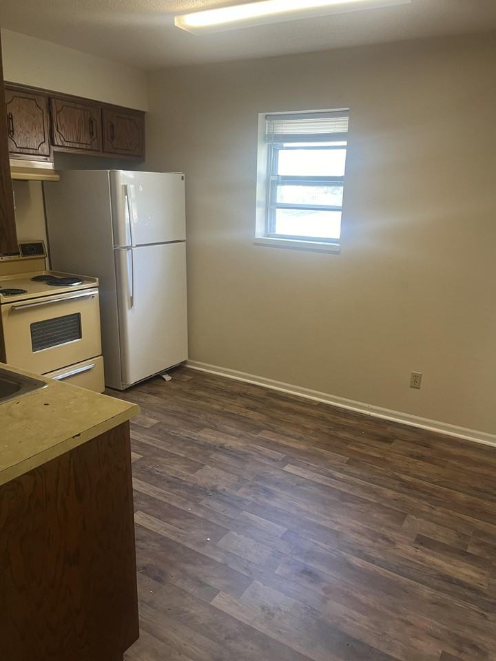 515 Laurel St #B - Photo 5 of 8