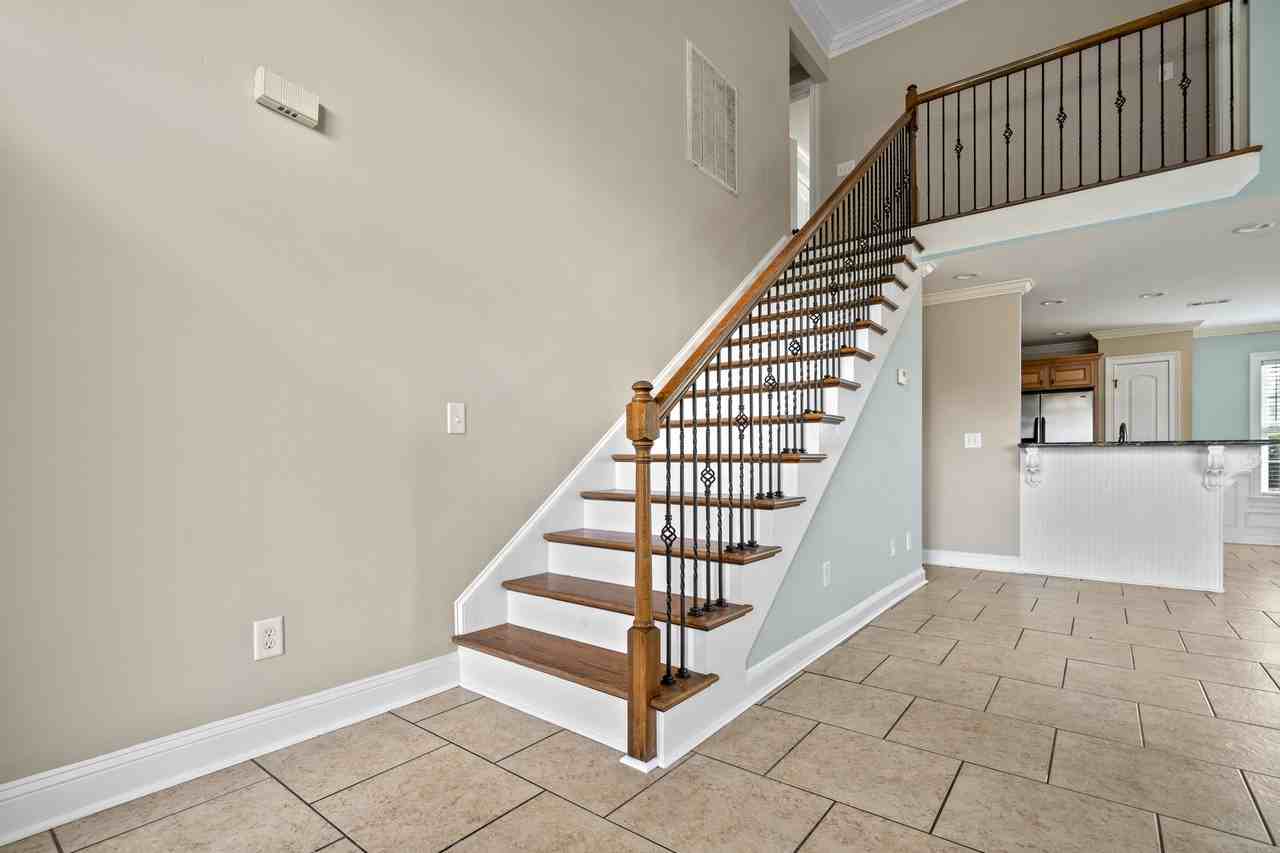 1601 Pickford Lane #1 - Photo 4 of 35