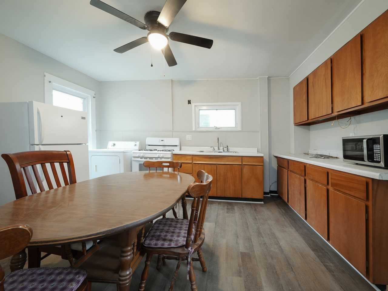 81 Madison St #1 - Photo 7 of 17