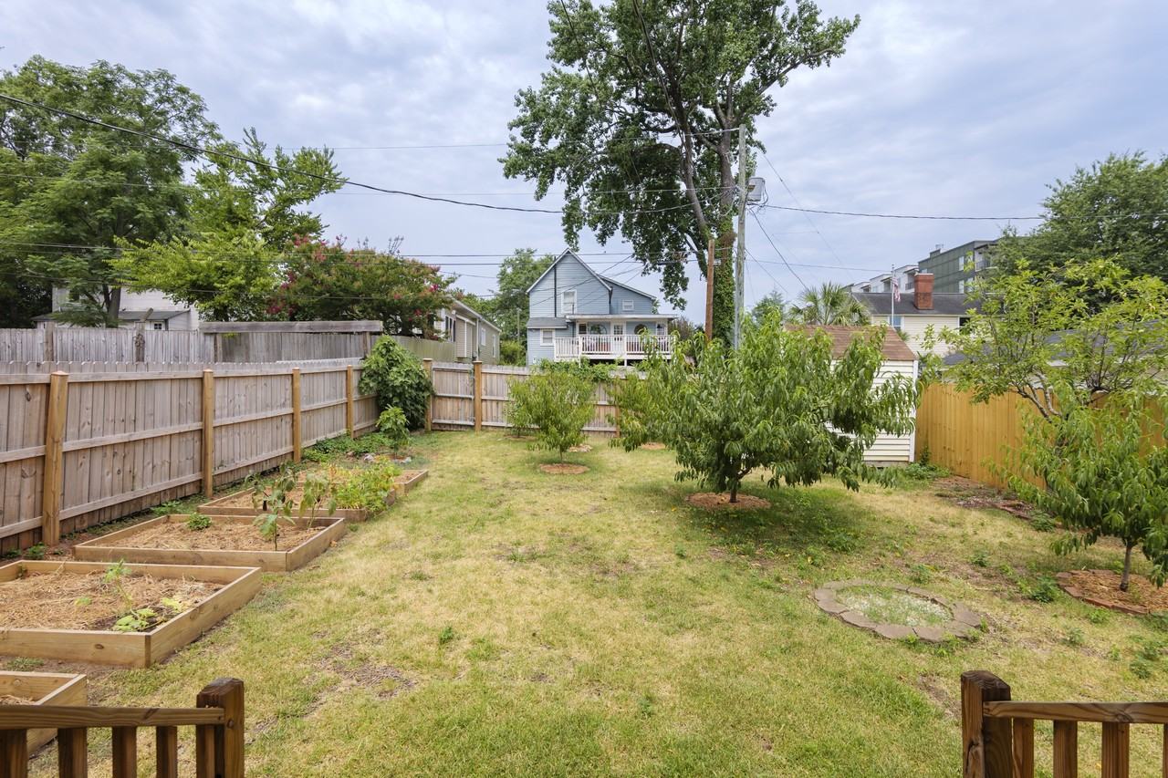 206 Oliver Street #1 - Photo 3 of 42