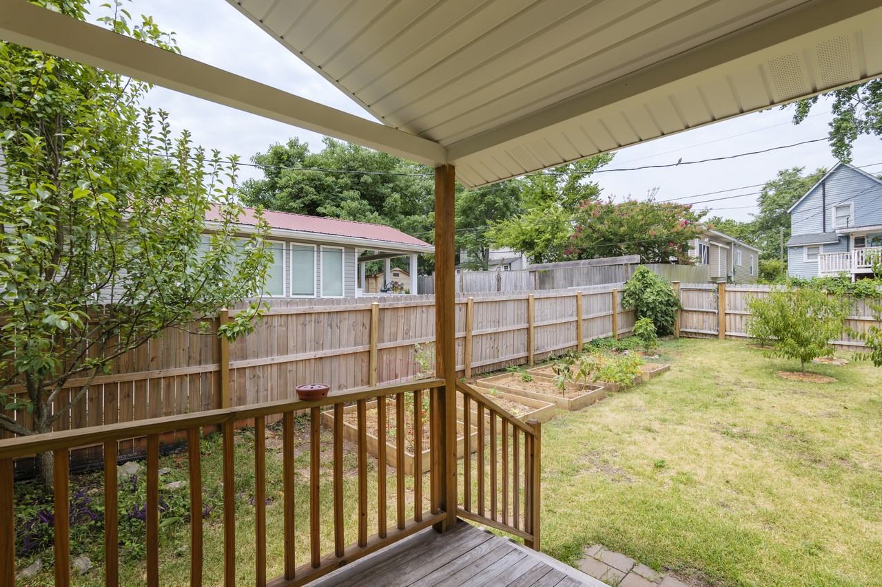 206 Oliver Street #1 - Photo 5 of 42