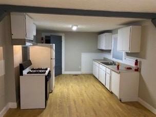 1818 6th Court #1 - Photo 2 of 6