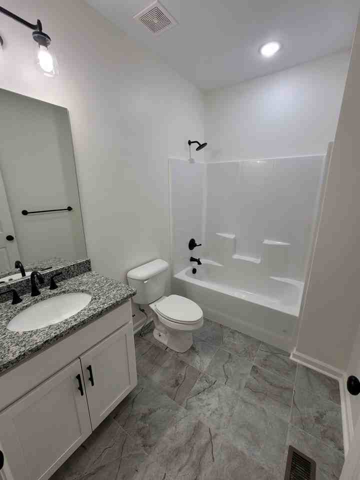 307 W Blair Ave #1 - Photo 3 of 8
