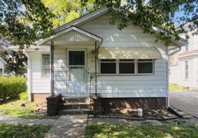 featured image of 215 South Kosciusko Street #1