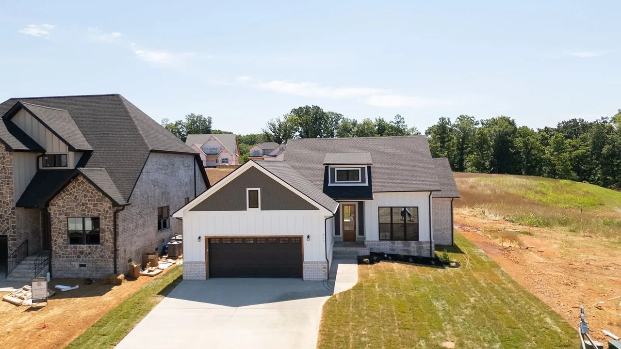 517 Foxglove Ln #1 - Photo 6 of 44