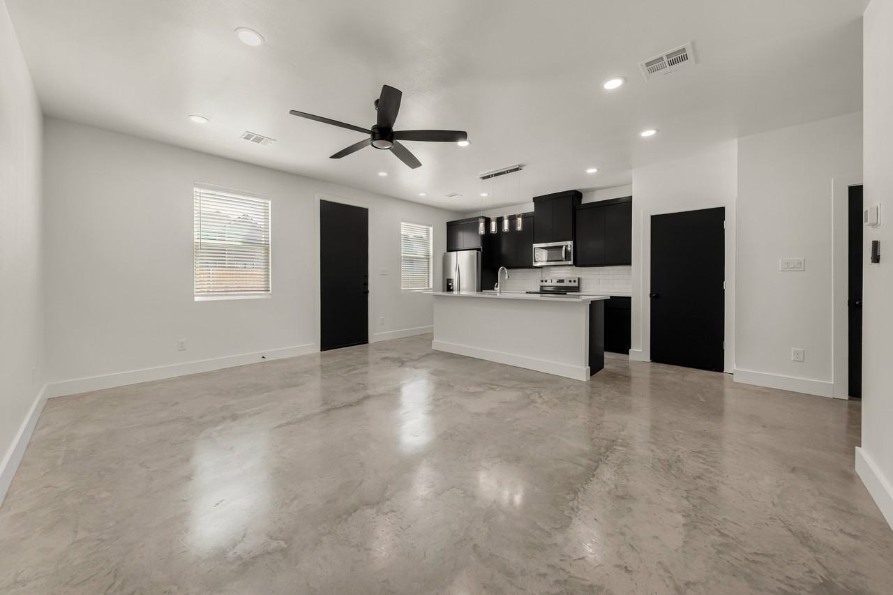 201 201 Lynn Drive B #B - Photo 6 of 10