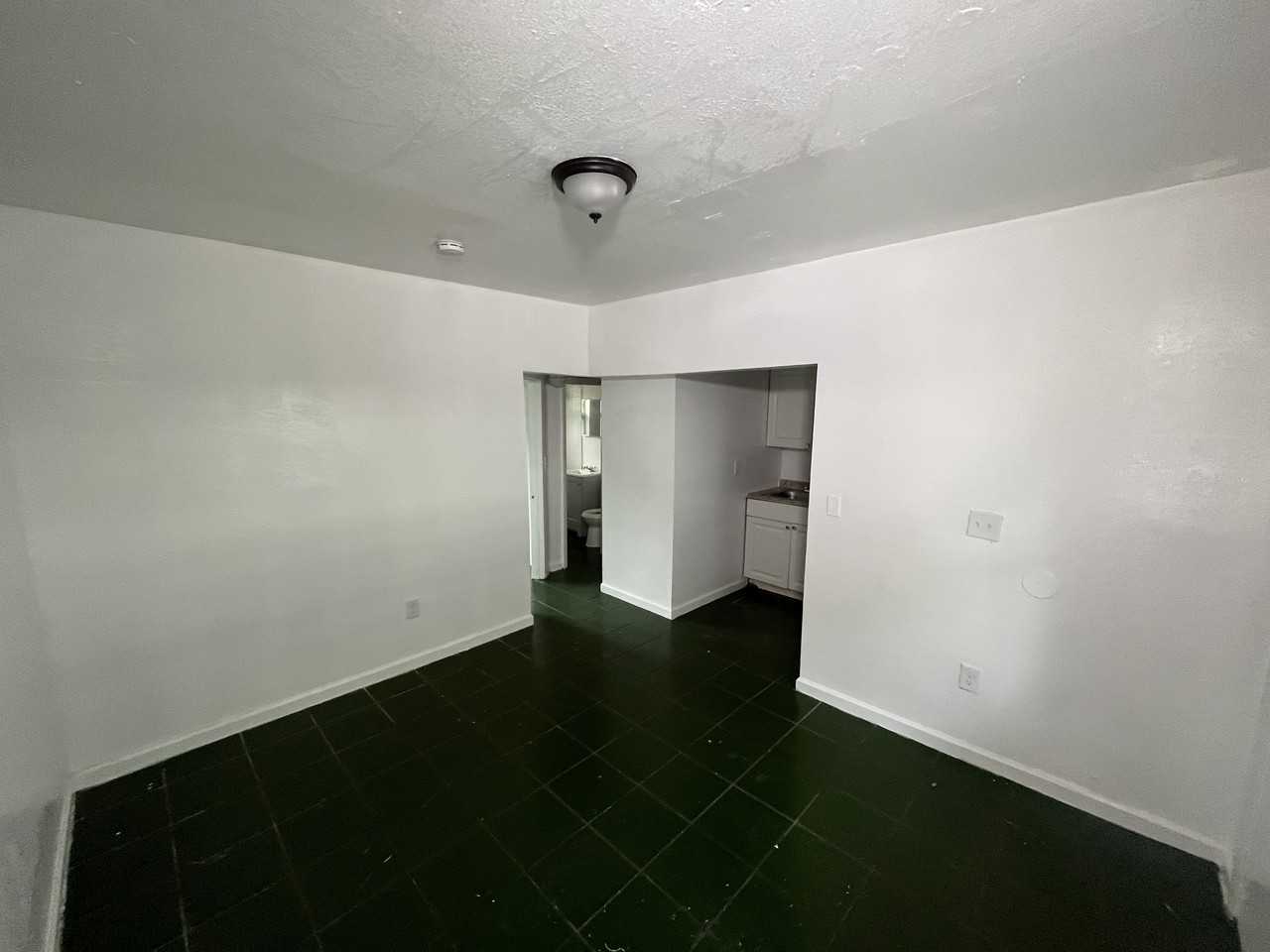 7136 Northwest 14th Place #7136-10 - Photo 2 of 20