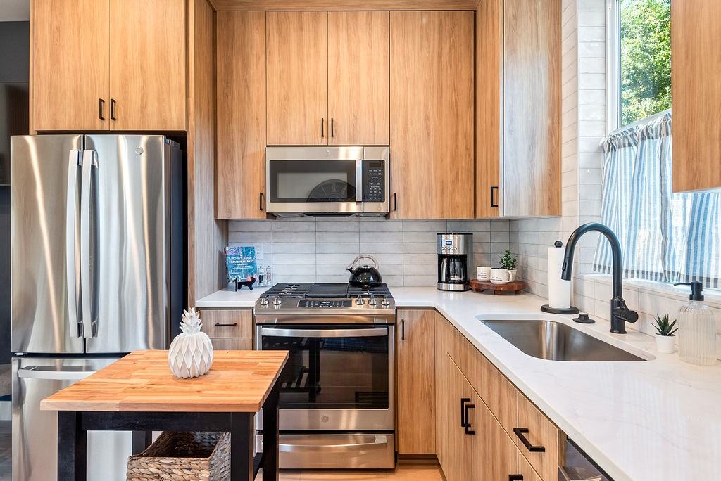 8216 N Hurst Ave #B - Photo 6 of 21