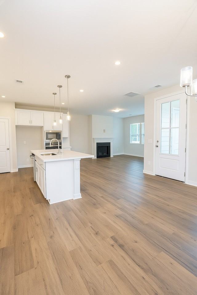 8903 Nettleton Ave #1 - Photo 3 of 20