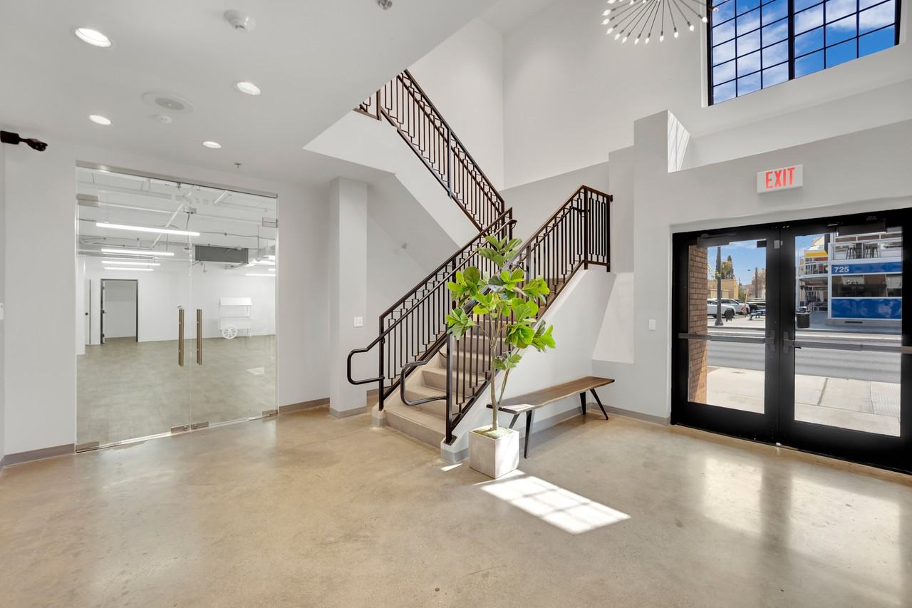 730 South Las Vegas Boulevard #1 - Photo 7 of 25