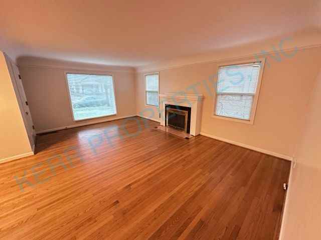 4920 Ne 35th Ave - Photo 3 of 18
