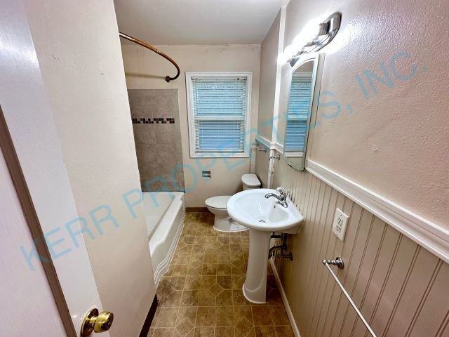 4920 Ne 35th Ave - Photo 7 of 18