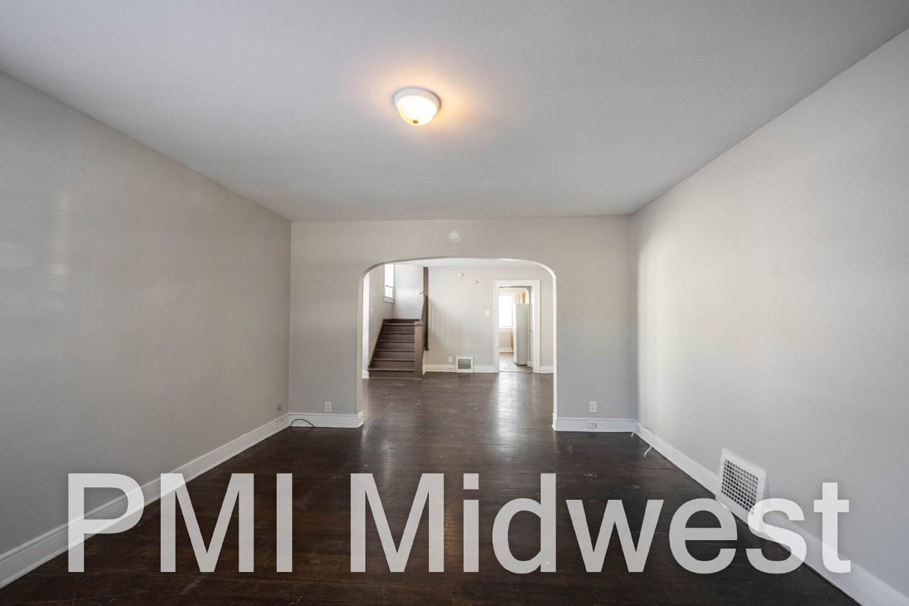 3139 Guilford Avenue - Photo 3 of 13