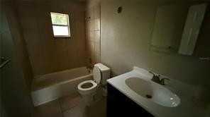 213 Dr Martin Luther King Jr Ave - Photo 4 of 6