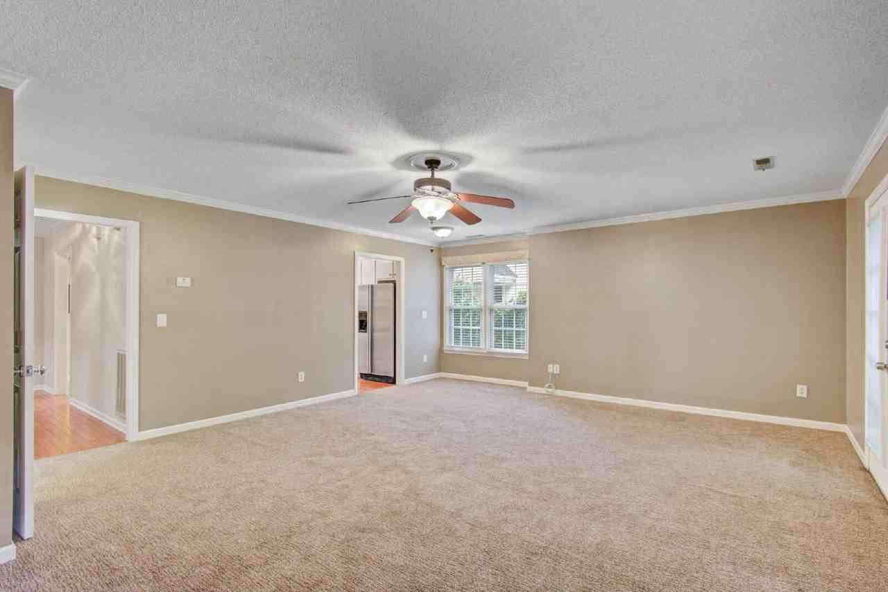 978 Governors Road - Photo 6 of 16