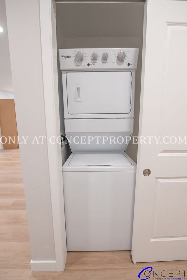 3980 3980 Quinns Drive - 207 #207 - Photo 4 of 48