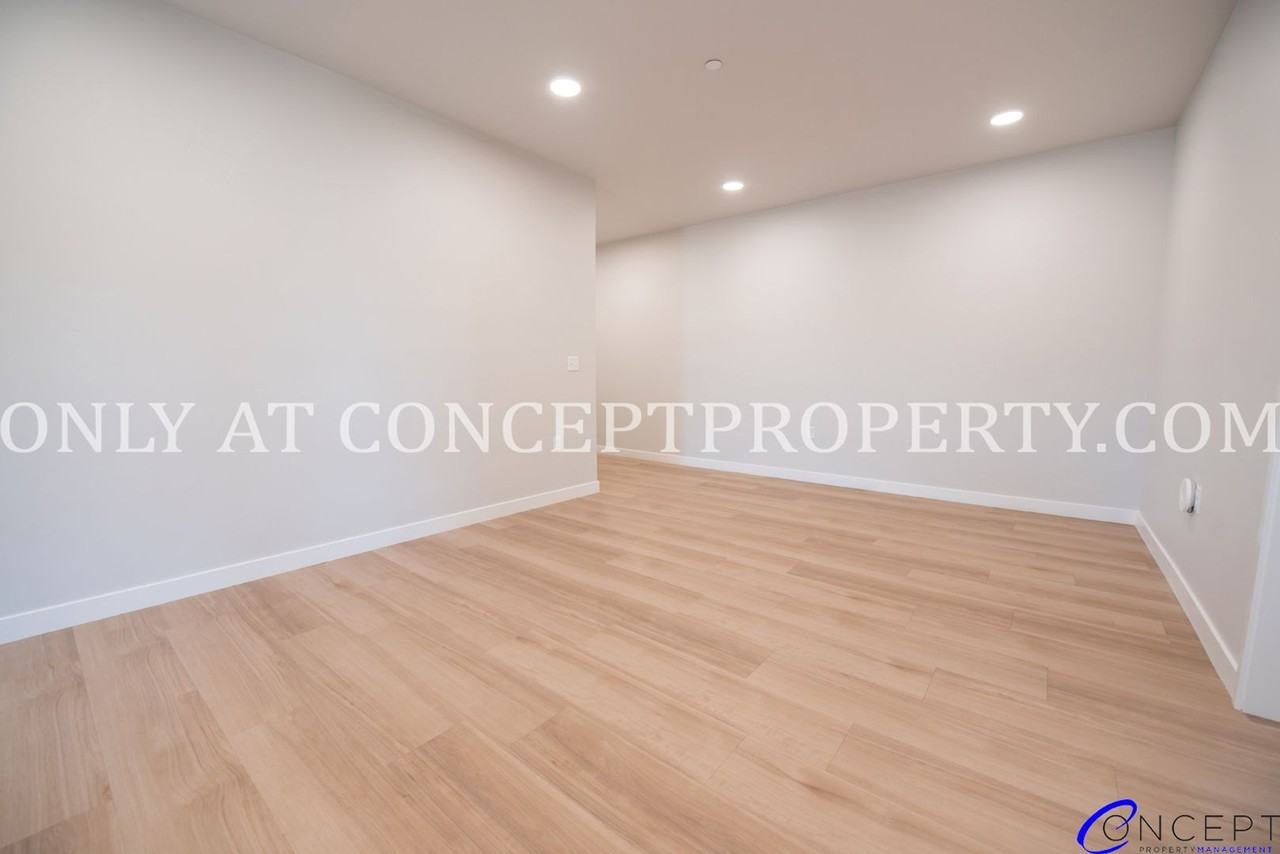 3980 3980 Quinns Drive - 207 #207 - Photo 7 of 48