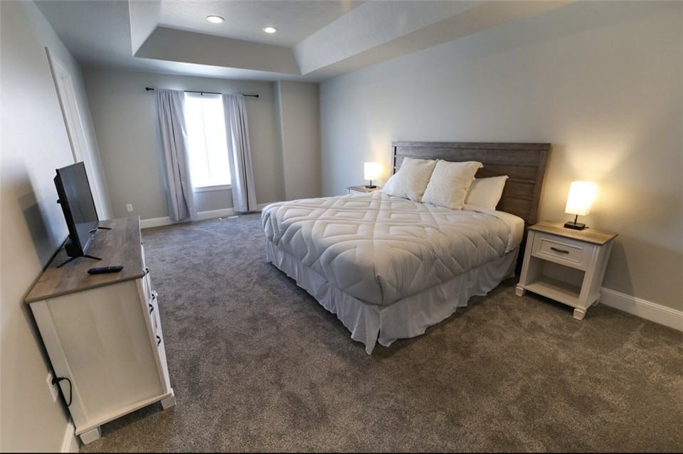 254 West Seasons Lane - Photo 4 of 12