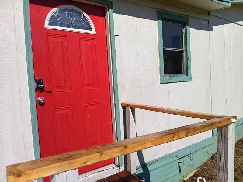 960 County Road 662 - Photo 4 of 30