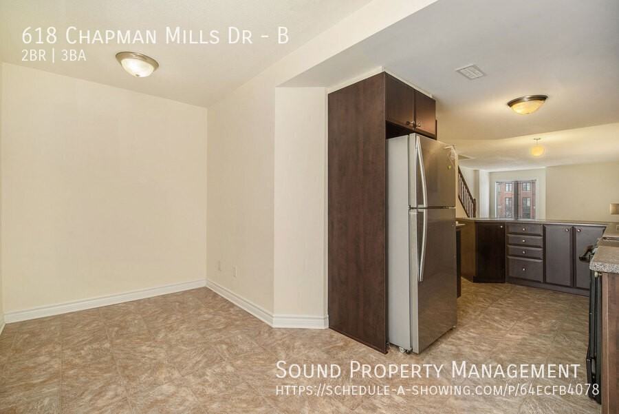 618 Chapman Mills Dr #B - Photo 7 of 32