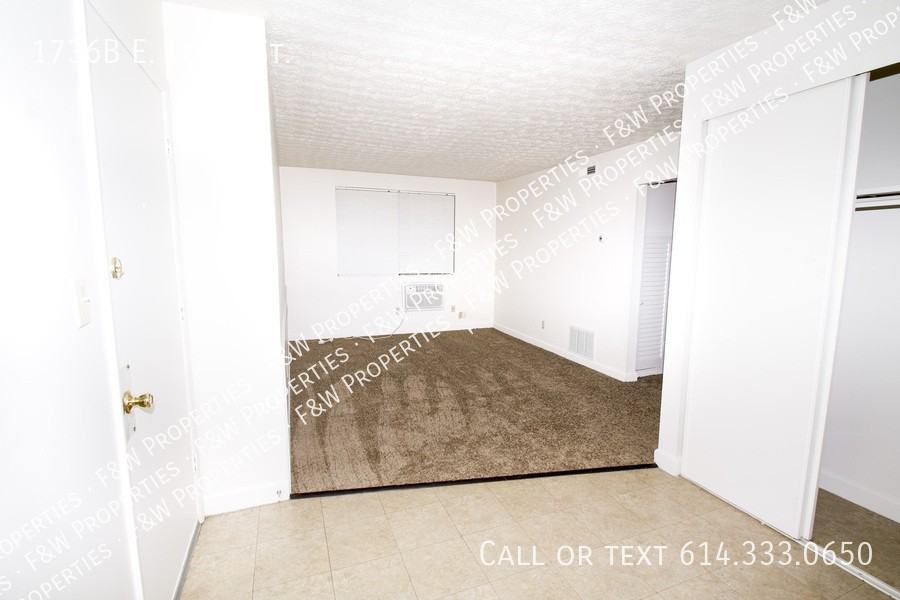 1736 E Long St Apt B - Photo 6 of 50