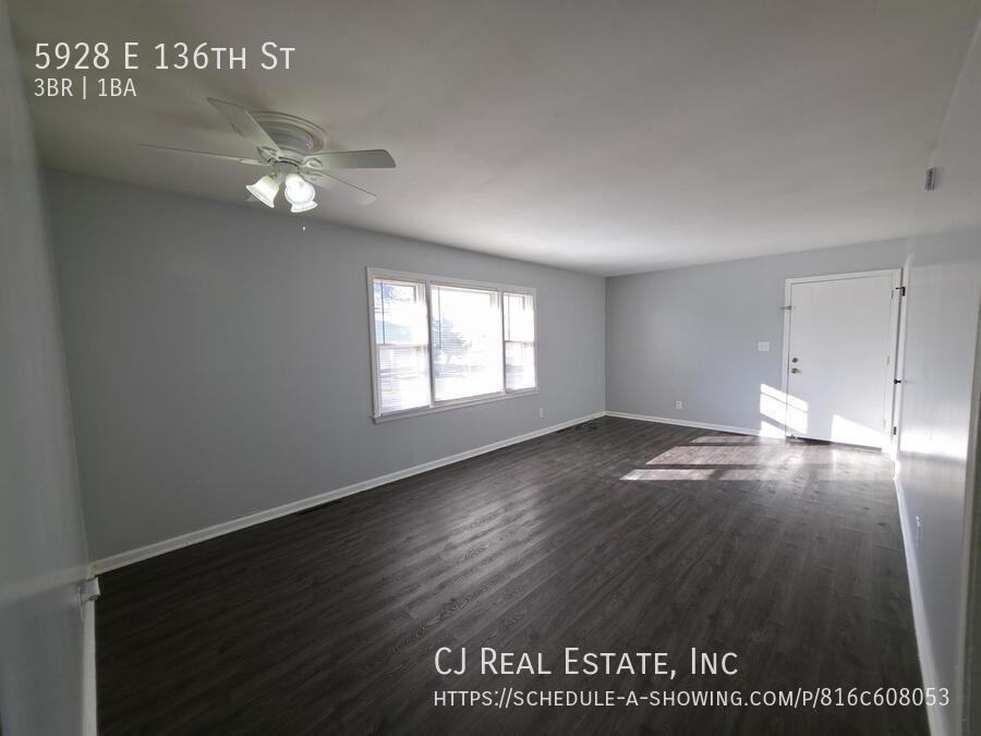 5928 East 136th Street - Photo 3 of 11