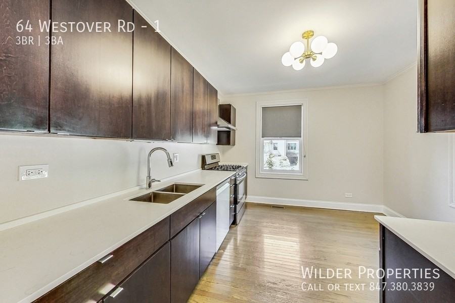 64 Westover Rd #1 - Photo 5 of 20