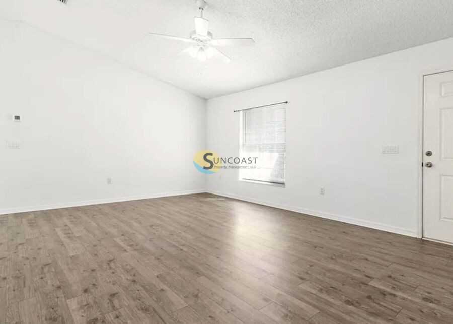 61 Raleigh Drive - Photo 4 of 23