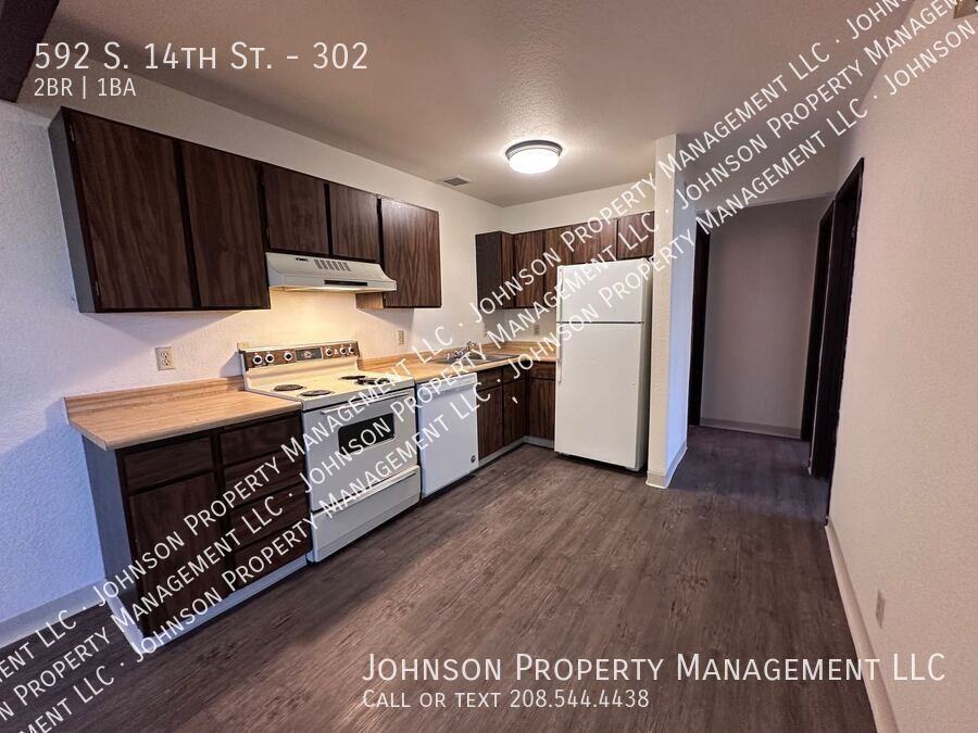 592 South 14th Street #302 - Photo 2 of 15