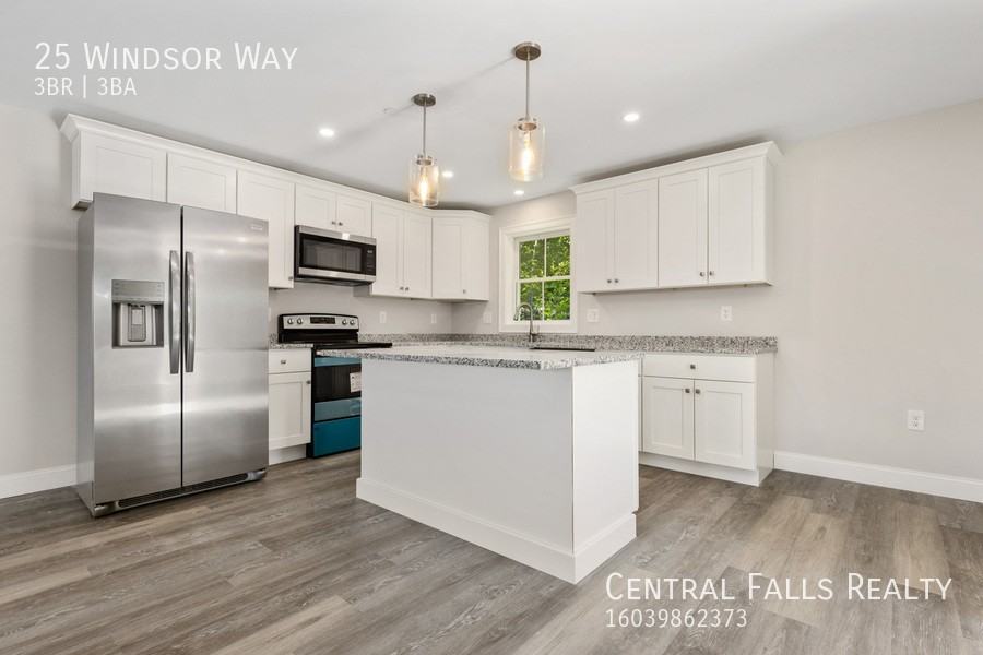 25 Windsor Way #25 - Photo 2 of 26