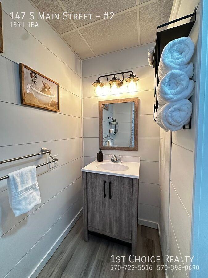 147 S Main St #2 - Photo 6 of 11