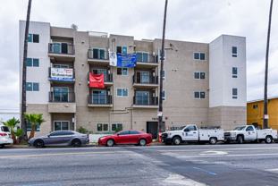 7410 S Avalon Blvd - Photo 1 of 1