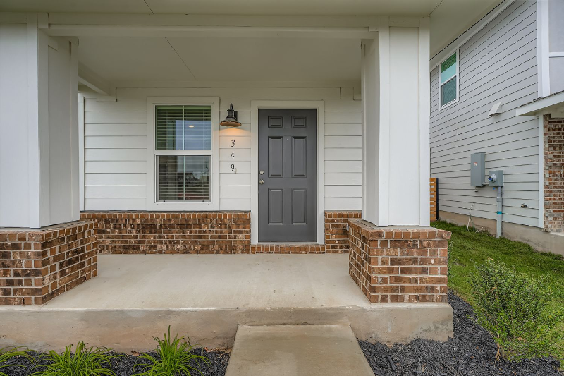 349 Keefer - Photo 2 of 17