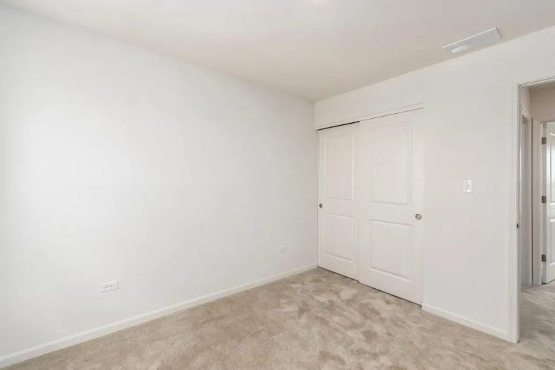 14153 Magnolia St - Photo 4 of 20