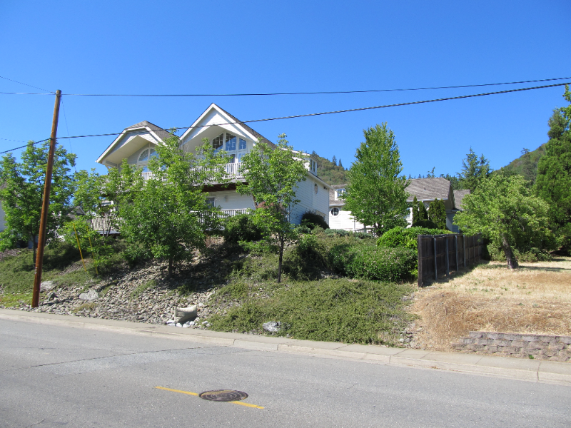 1660 Northeast Foothill Boulevard #B