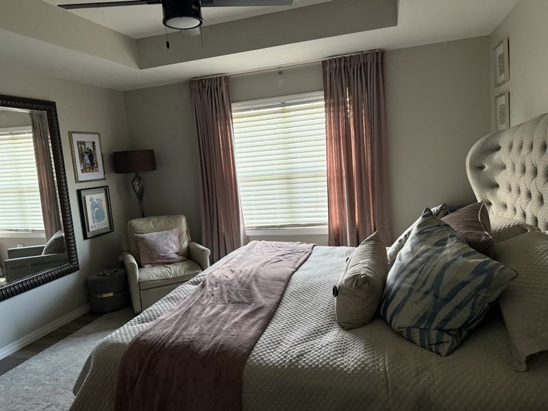 1469 N Lyon Ave - Photo 7 of 25