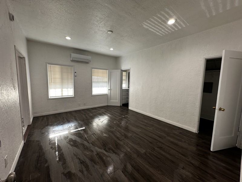 216 E Valencia Ave #9 - Photo 6 of 11